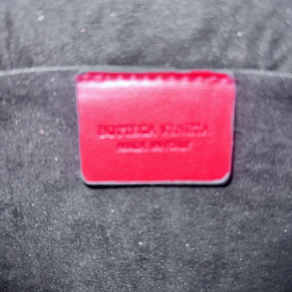 Bottega Veneta Tote Elegant Red Woven Tote Bag Full Zip - Picture 5 of 15